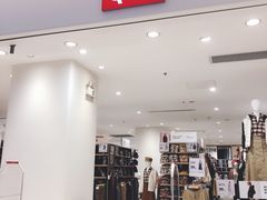 -优衣库(上海金桥国际商业广场店)