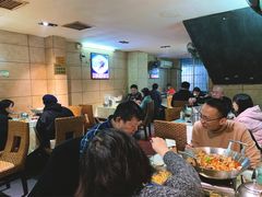 大堂-昱龙大盆牛蛙馆(三兴街总店)