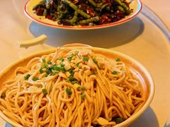 -龙门阵茶屋川菜馆(武康路店)