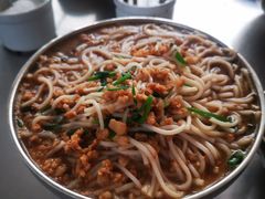 -正宗杨记普洱酸醋米线(总店)