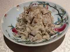 黑松露绣球菌-维园悦谱·海派家常菜(乌鲁木齐南路店)