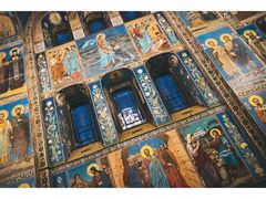 -滴血救世主教堂