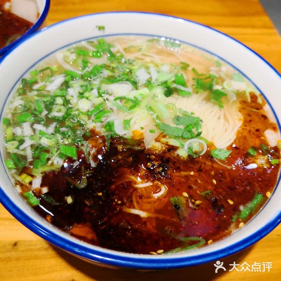 古兰香牛肉面(甘肃LHJ品牌连锁018店)