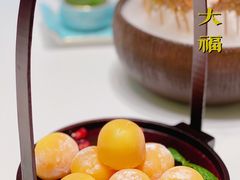 -红鼎豆捞·专注品质海鲜20年(宝丰路店)