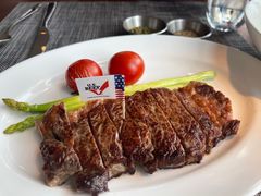 -MONICH牛排融合餐厅(和义大道购物中心店)