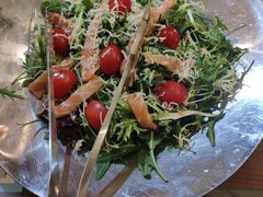 芝麻菜三文鱼沙拉-赤火牛排(金狮广场店)
