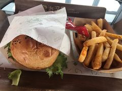 -龙治汉堡(中华城店)