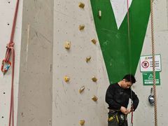 -绿壁虎攀岩基地(Tcar店)