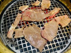 -肉魁屋·烧肉·烧鸟·酒场(高新店)