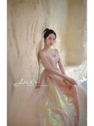 -莫小姐婚纱