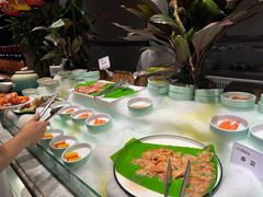 -川骄海鲜自助(王府井奥莱UP TOWN店原世界之花店)
