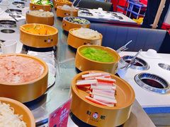 -龍歌自助小火锅(市南金茂湾店)