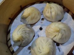 土猪鲜肉小笼包-南小馆(迪士尼小镇店)