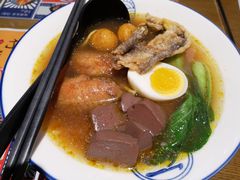 无牌小范必食车仔面-無牌小范·香港明星美食
