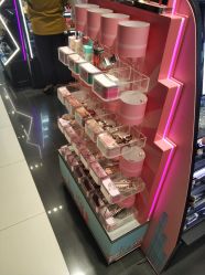 点击看大图 店内环境-丝芙兰Sephora