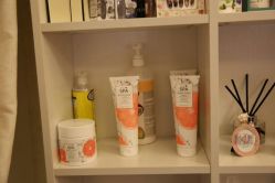 -Summer专业脱毛美容美体美睫工作室