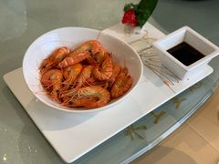 -双子楼大酒店(城开国际写字楼店)