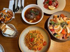 -JINNS锦时 steak&pizza(浸信会礼拜堂旧址店)