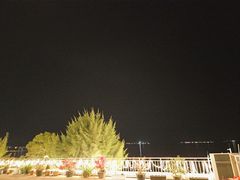 -鹏城人家海鲜酒家·23年老字号(较场尾店)
