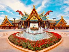 -七彩云南欢乐世界