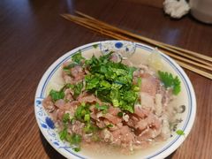 -肖四女乐山跷脚牛肉(世博源店)