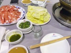 -鑫龙火锅城(环山路店)