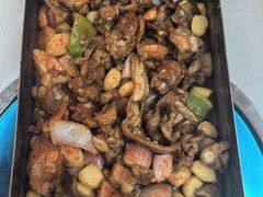 -老东镇啤酒屋海鲜加工·蒸汽海鲜·海鲜烧烤(台东店)