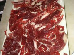 -闽粤一牛潮汕牛肉火锅