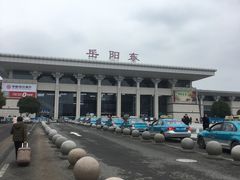 -岳阳东站