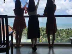 -三亚湾海居铂尔曼度假酒店