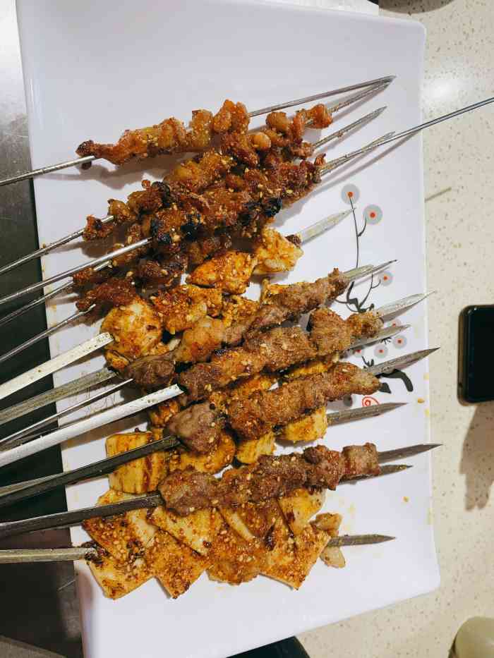 状元楼·烤猪手(福州道店)-"又到了夏天吃烧烤的季节了,这家烧烤店