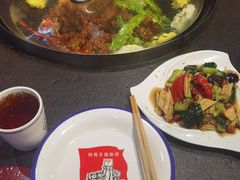 -缘福乡村铁锅炖民宿(八达岭店)
