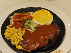 -东方豪客牛排意面披萨(玉函银座店)