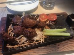 -穹六人间 people 6(岳阳路店)