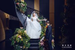 点击看大图 -GRACE KELLY婚纱与礼服(北京店)