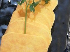 -老牌坊云南鱼豆花火锅(哈西万达店)