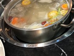 -四点金潮汕鲜牛肉火锅(金猴名居店)