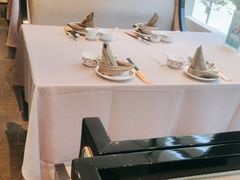 -皇饭儿餐饮管理有限公司(赞成大厦店)