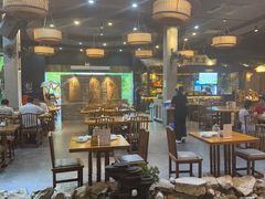 -花溪雨·森林餐厅(石基店)