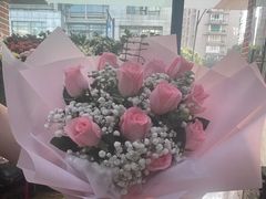 -亭亭鲜花店(中山北路店)