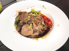 -吴越荣记苏州菜·松鼠桂鱼100%活鱼现做(斜塘老街店)