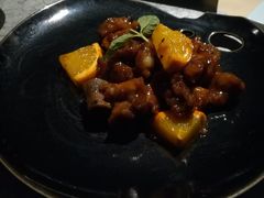 -穹六人间 people 6(岳阳路店)