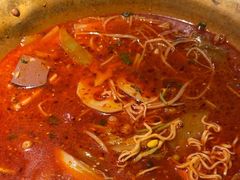 -张翻越·川渝冒菜·武汉黑鸭煲(城北万象城店)