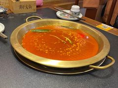 -沸炉重庆老火锅(军事博物馆店)