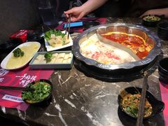 -刘一手重庆火锅(万达广场颍泉店)