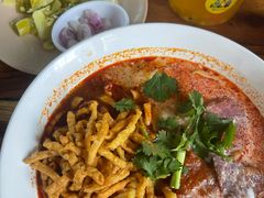 -Khao Soi Mae Manee