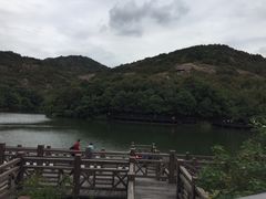 -灵岩山风景区