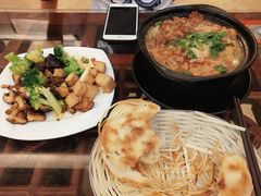 -溢香苑瓦罐(前进路店)