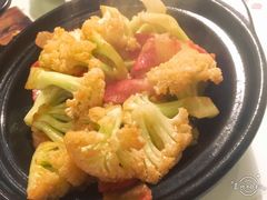 -新大咀港式茶餐厅(宝山万达店)