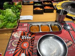 -青瓦炭韩潮烤肉(花园道店)